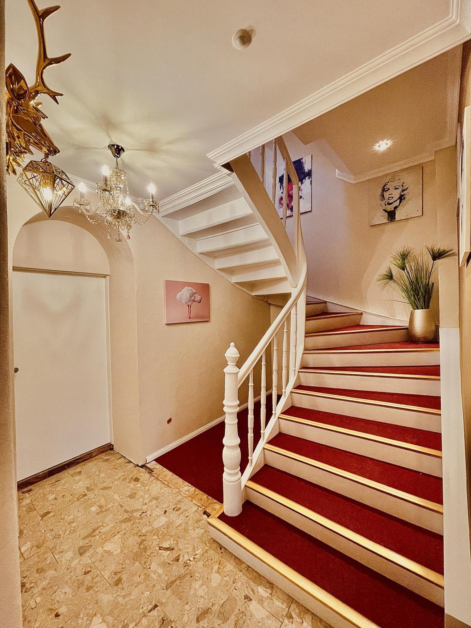 Lot54 Deluxe Apartements Neidenbach ภายนอก รูปภาพ