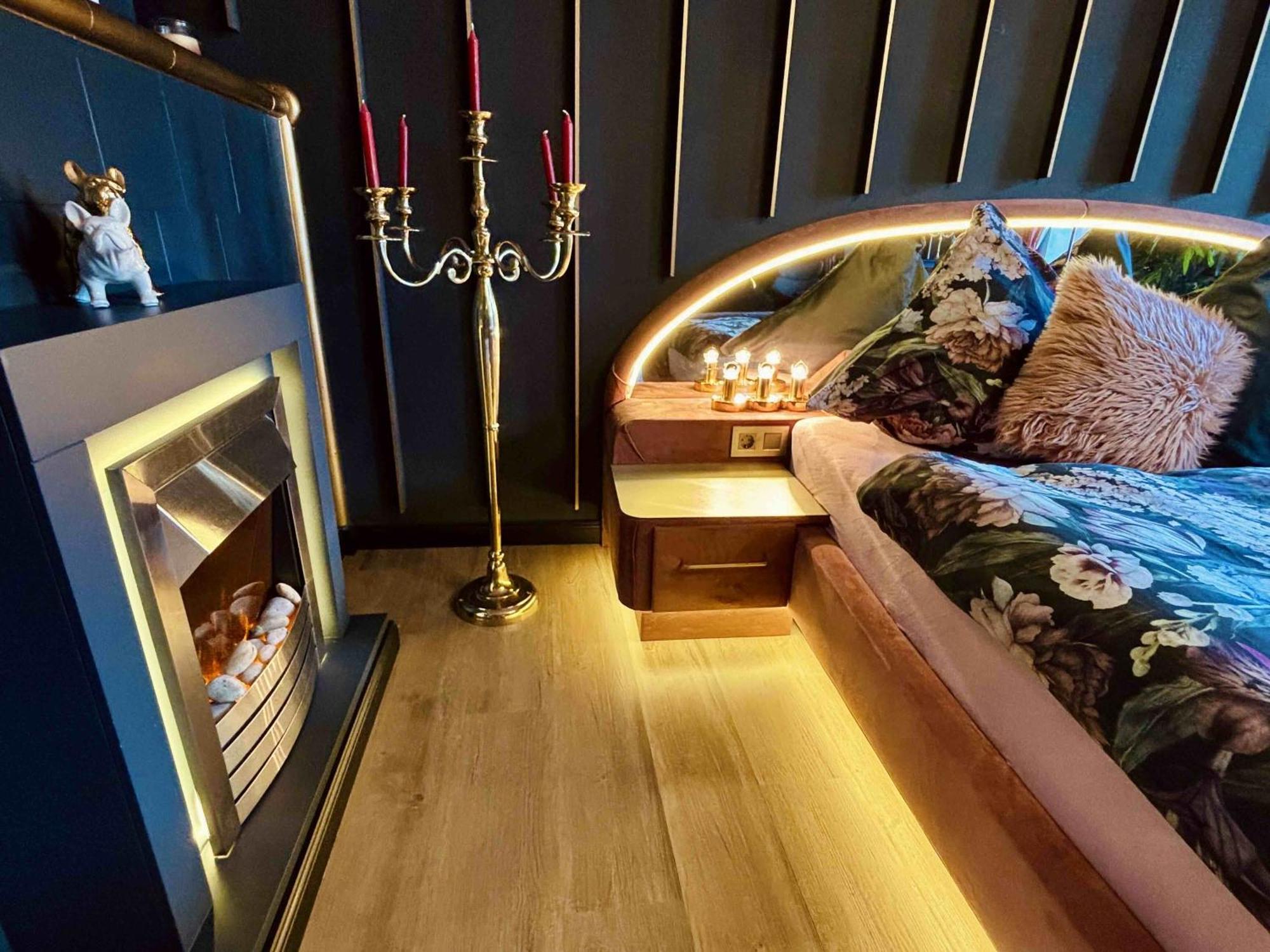 Lot54 Deluxe Apartements Neidenbach ภายนอก รูปภาพ