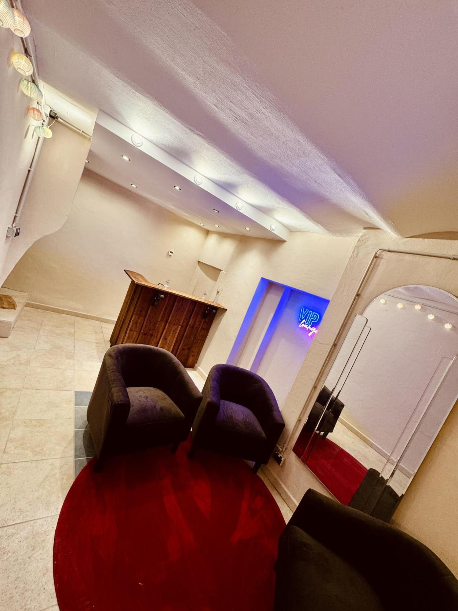 Lot54 Deluxe Apartements Neidenbach ภายนอก รูปภาพ